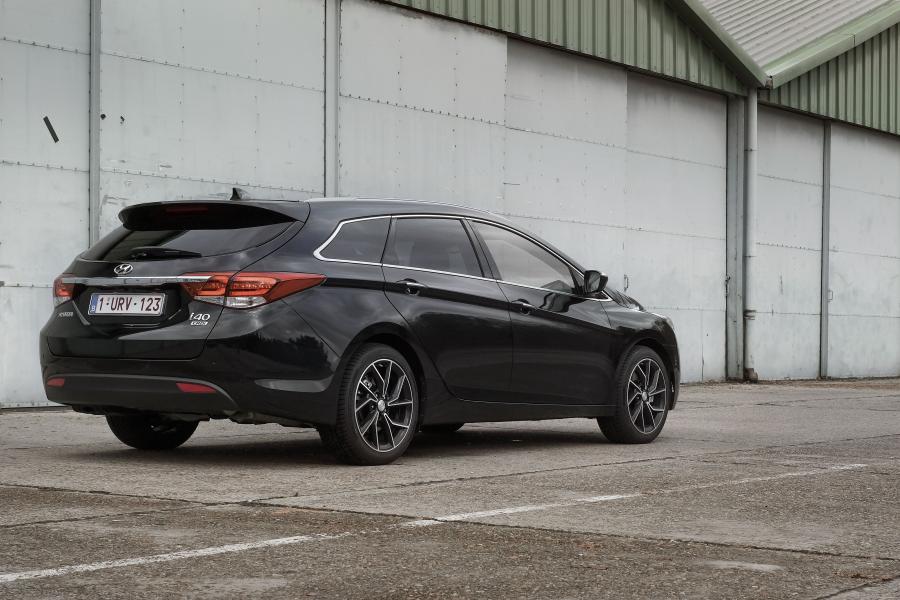  Hyundai i40 Wagon 2018 года  (WW) (фото 8 из 16)